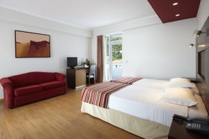 Raga Hotel