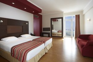 Raga Hotel