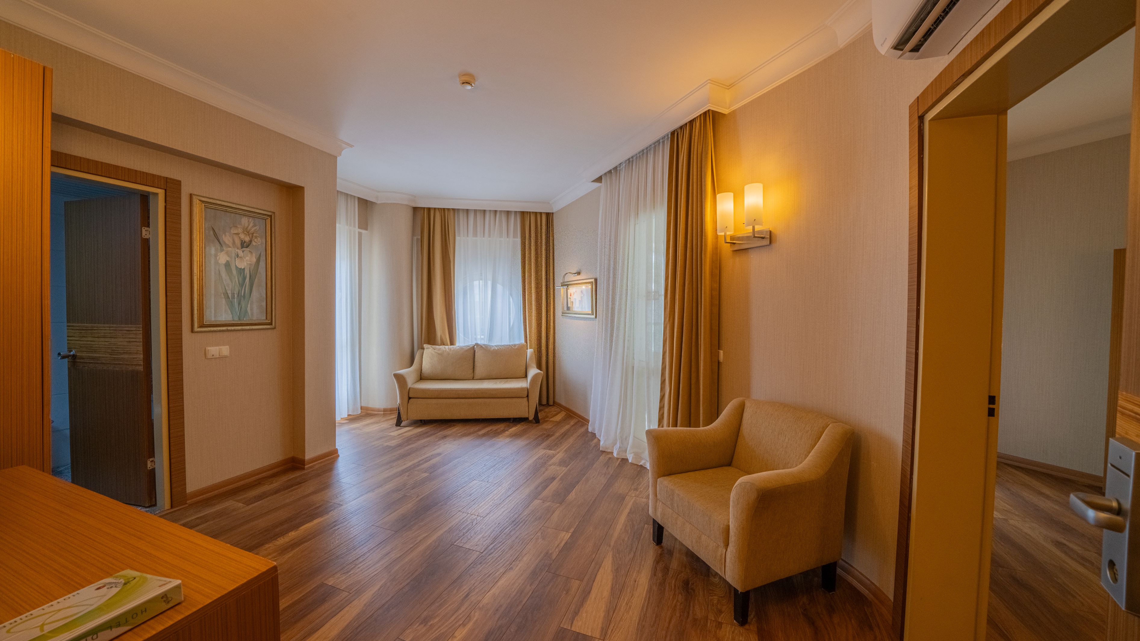 Grand Cettia