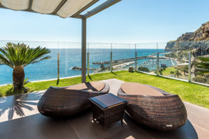 Calhau Beach Club