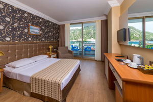 L' Etoile Hotel