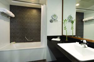 Ramada Corniche