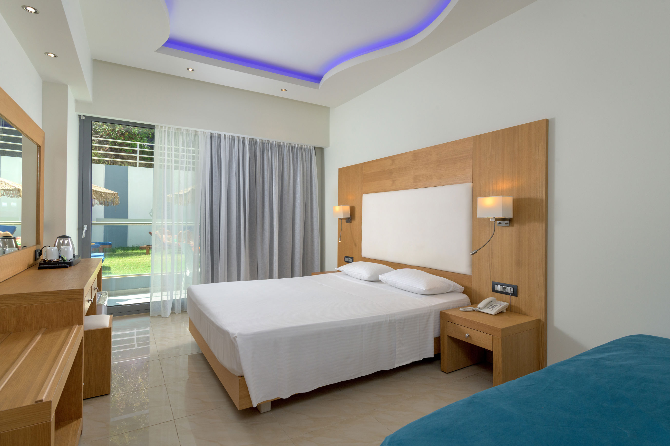 Oceanis Beach Hotel
