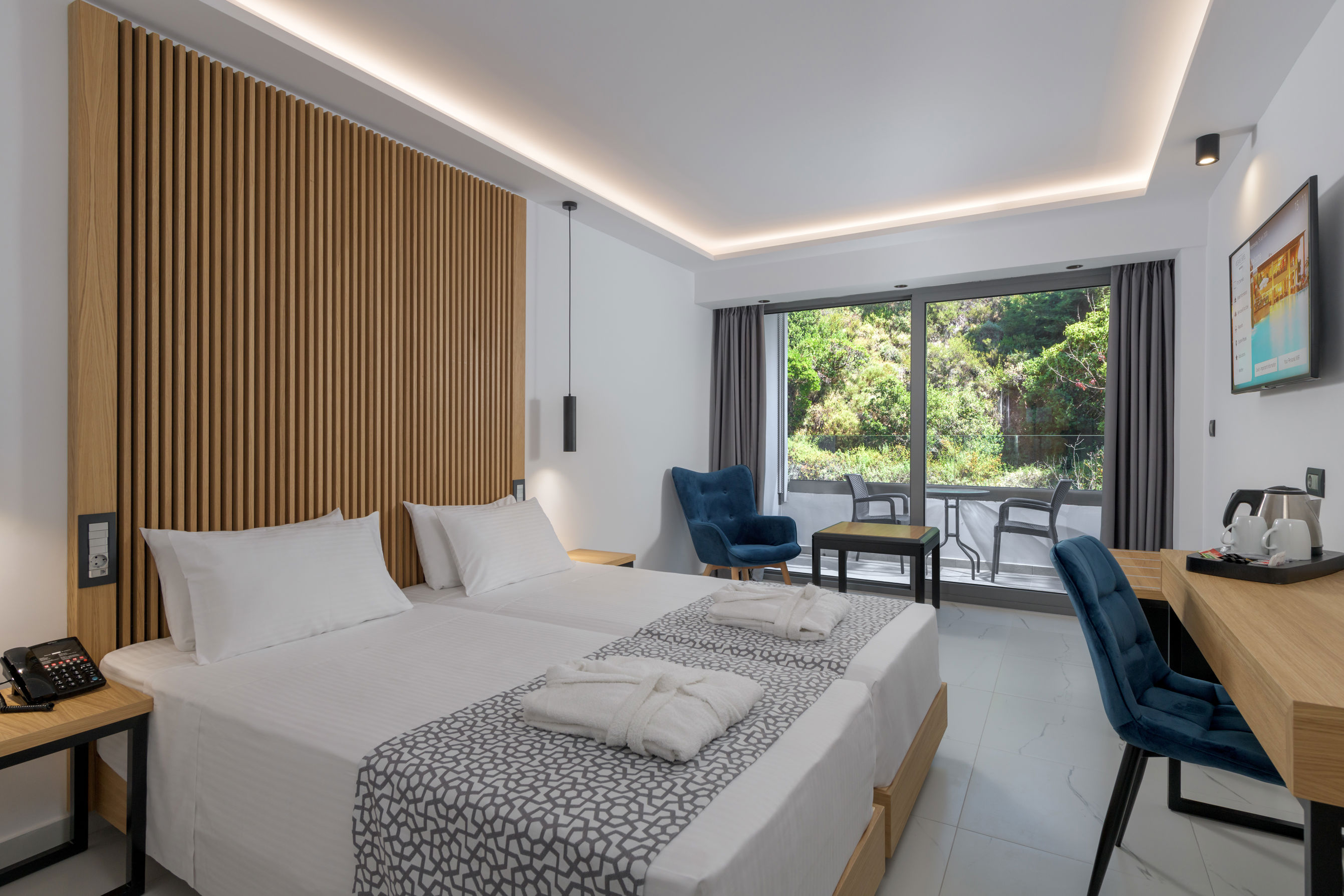 Oceanis Beach Hotel