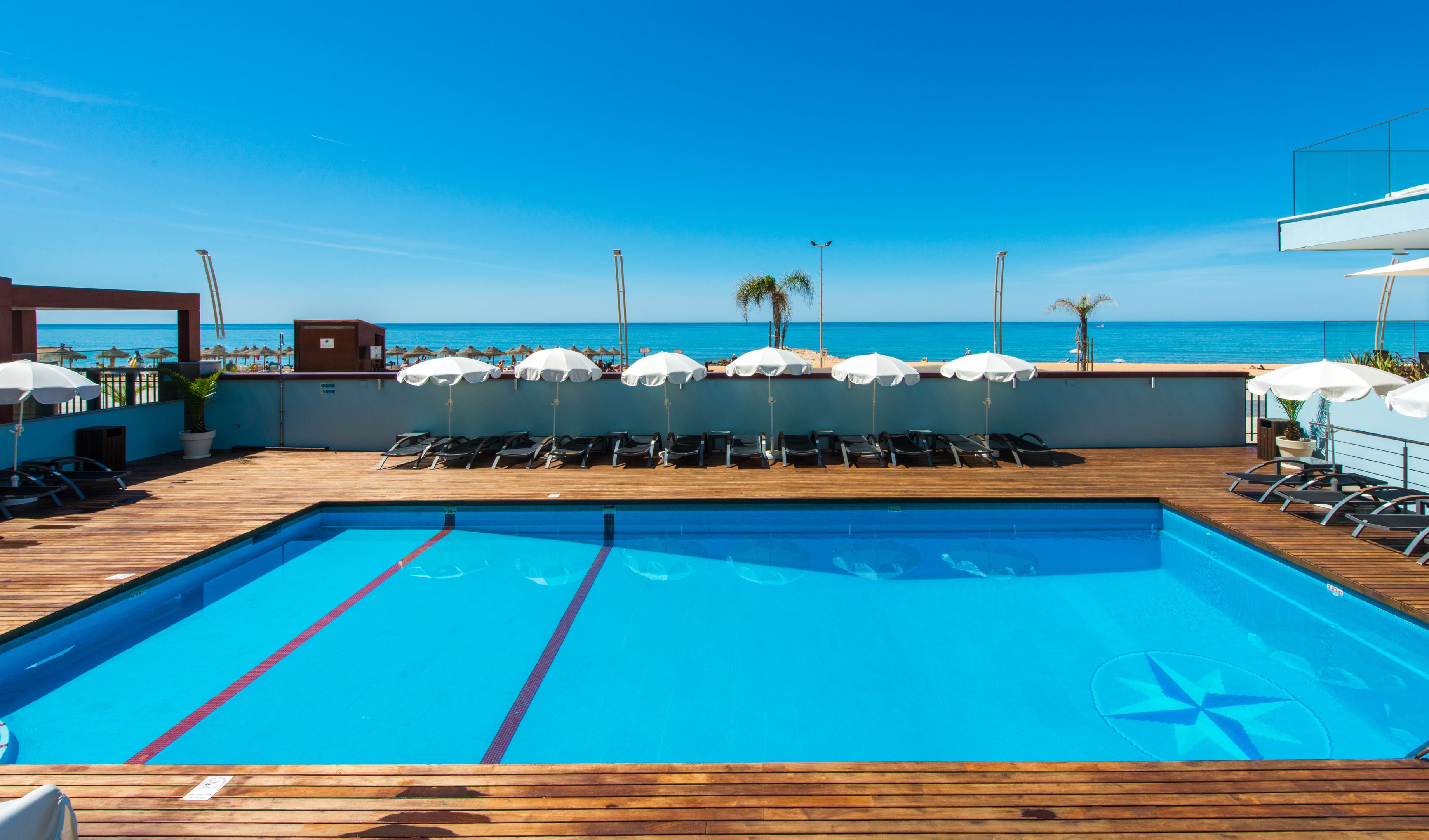 Dom Jose Beach Hotel