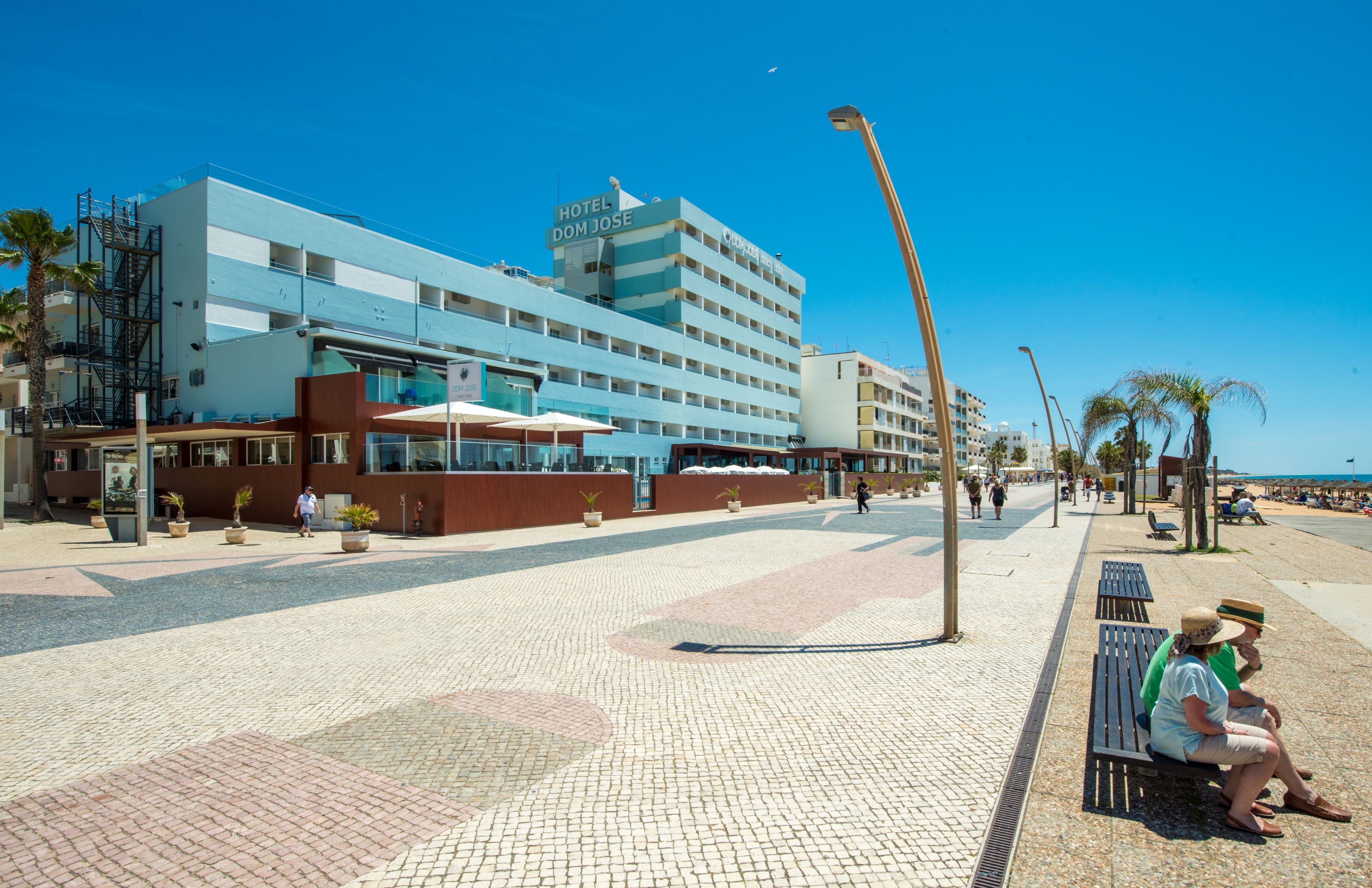 Dom Jose Beach Hotel