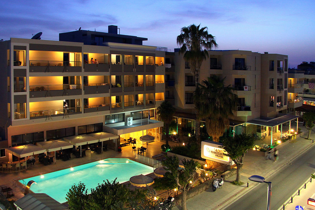 Saint Constantin Hotel