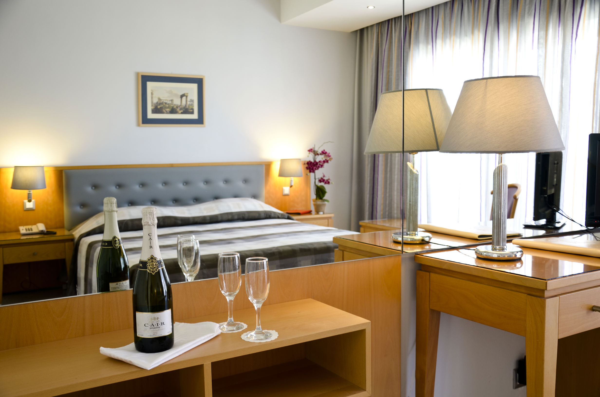 Athena Hotel