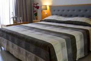 Athena Hotel