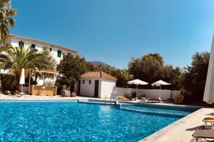 Theodora Hotel