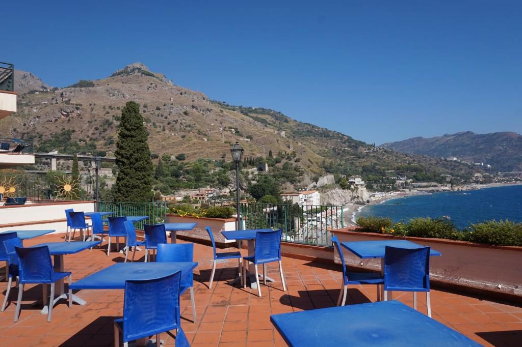 Bay Palace Hotel