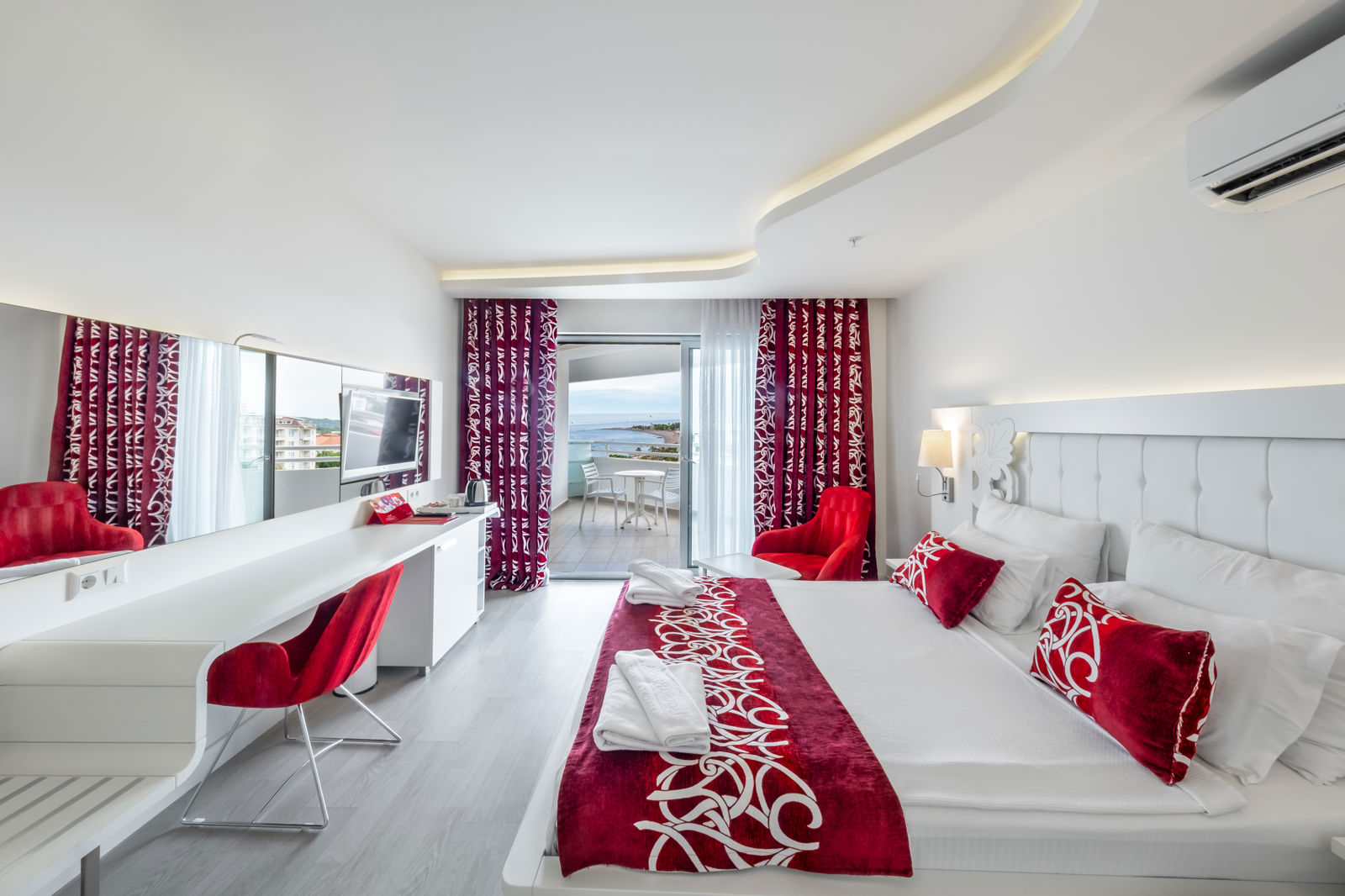 Laguna Beach Alya Resort & Spa billede 2