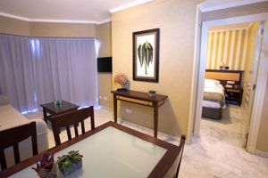 Holiday Palace