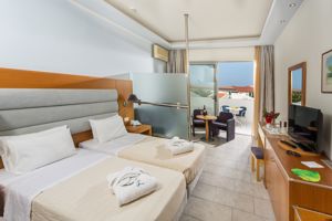 Lydia Maris Resort & Spa