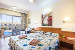 Coral Cotillo Beach Hotel