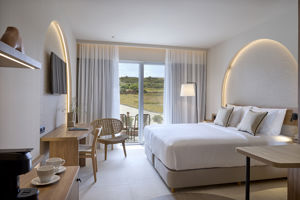 Ammos Luxury Resort
