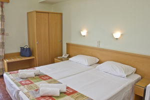 Nafsika Hotel