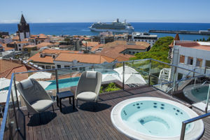 Castanheiro Hotel