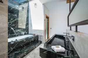 Woonvoorbeeld villa met privézwembad