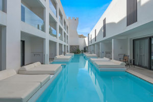 Woonvoorbeeld deluxekamer swim up