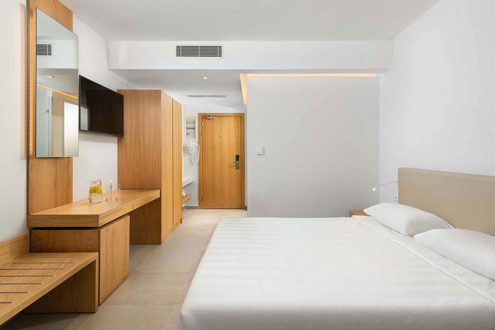 Lindos Royal Hotel slide 2