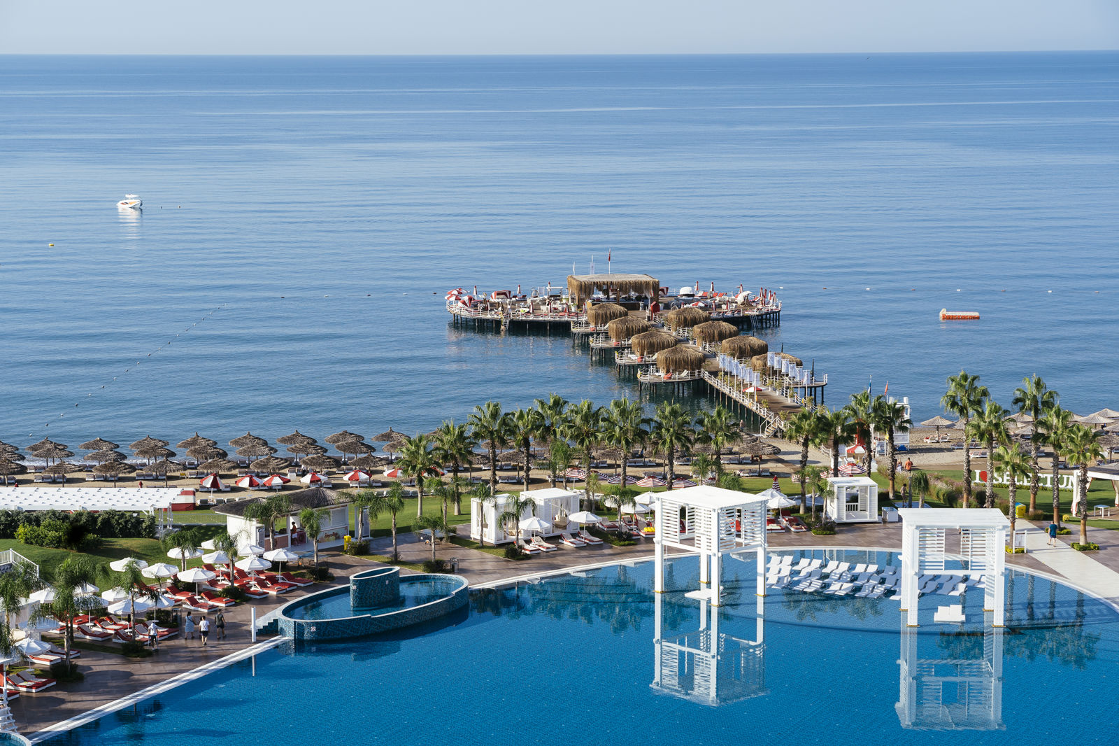 Meer info over Selectum Luxury Resort  bij Corendon