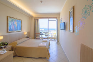 Lavris Hotel & Spa