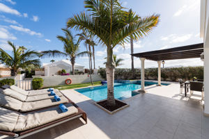 Alondra Villas & Suites