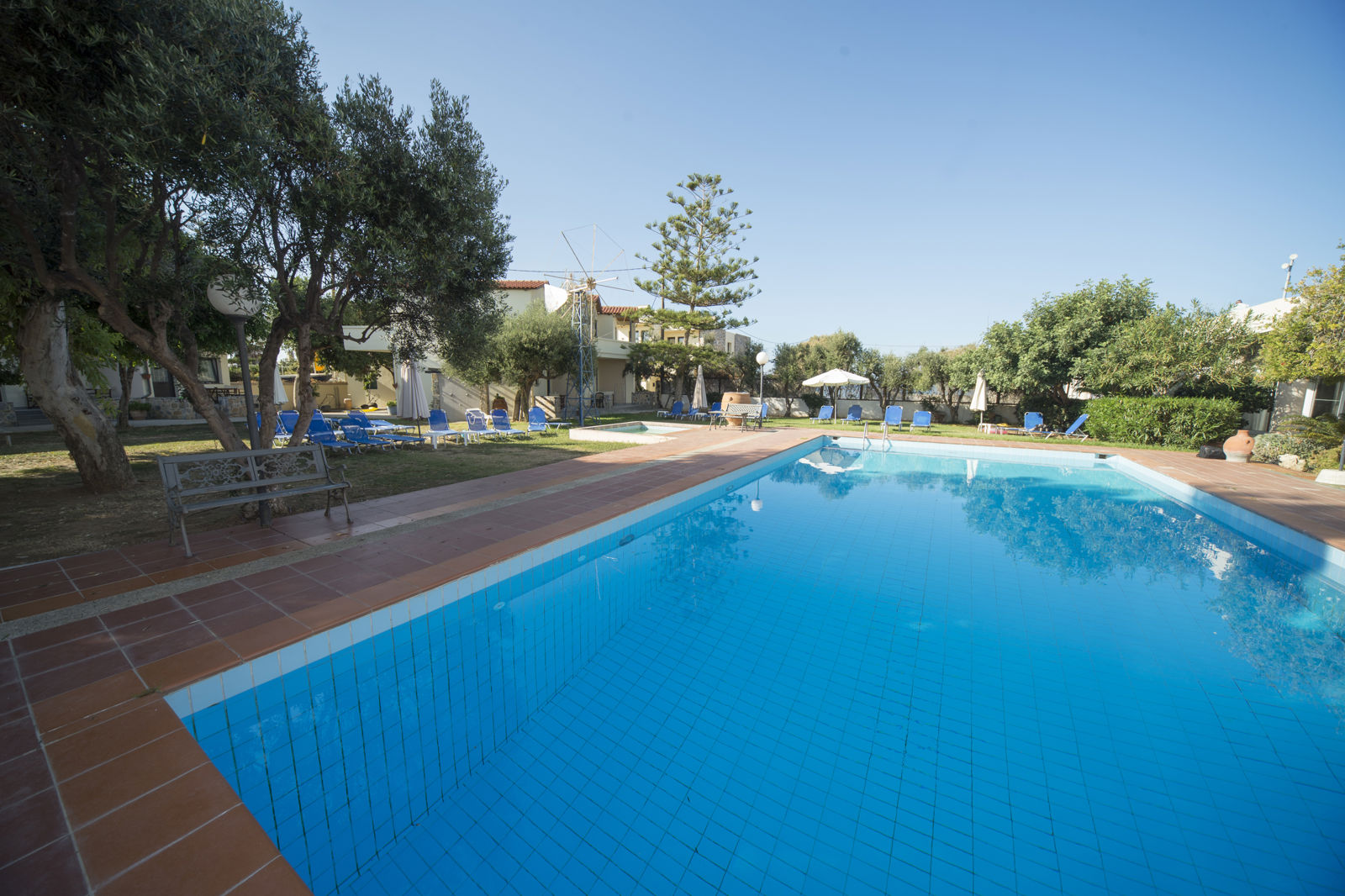 Creteco Hotel & Suites (ex. Kritzas Beach)