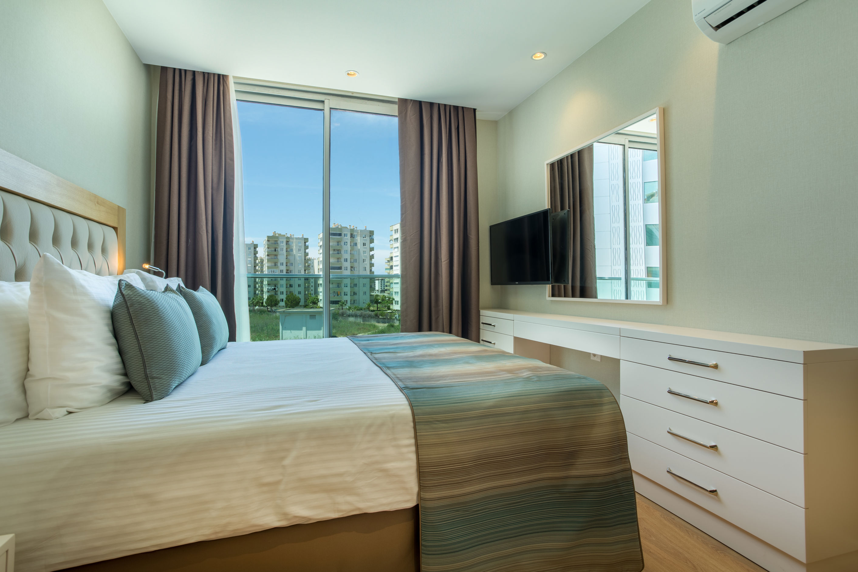 Aska River Suites