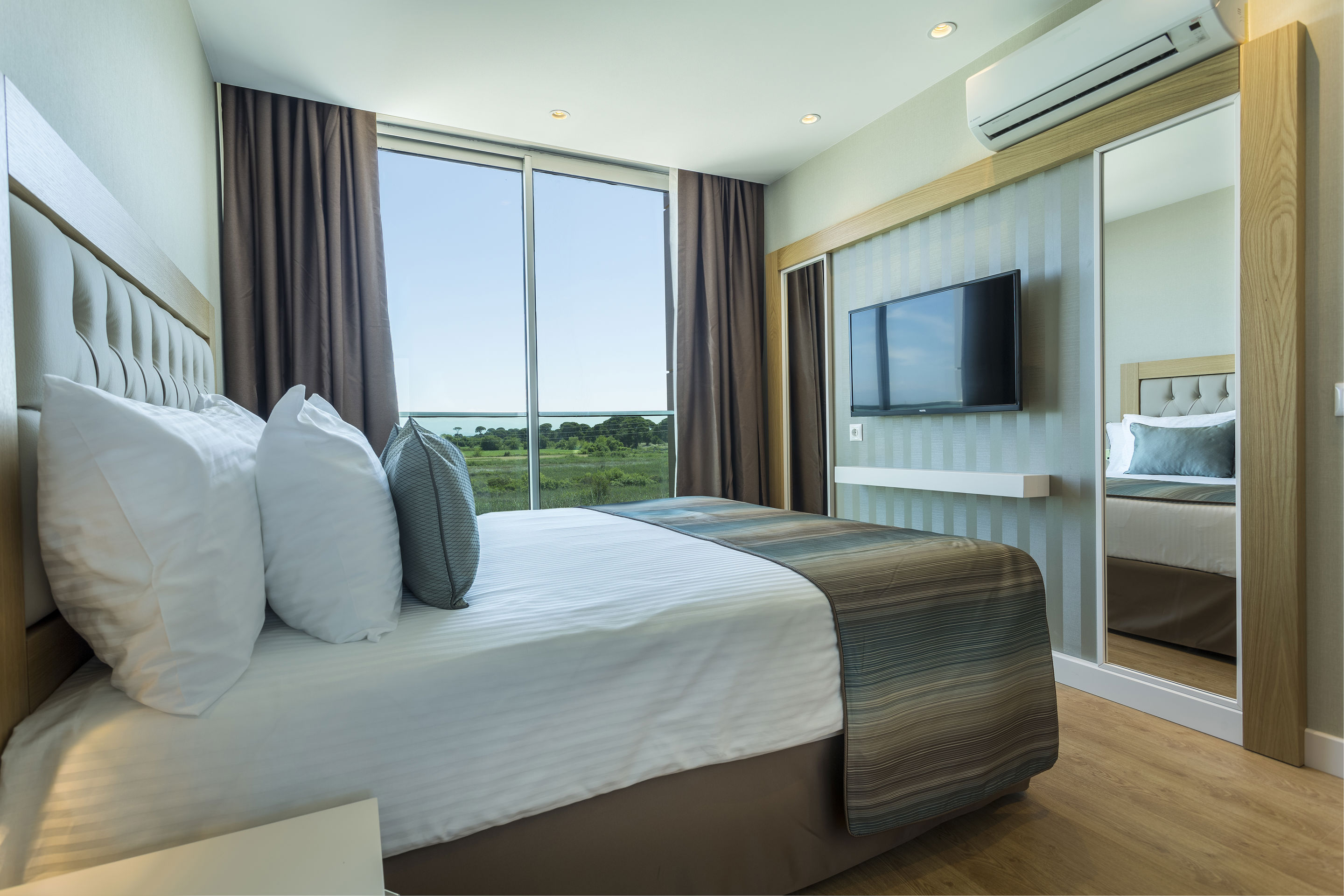 Aska River Suites