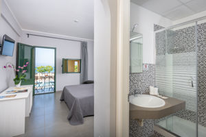 Hopps Hotel