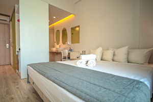 Selyria Resort