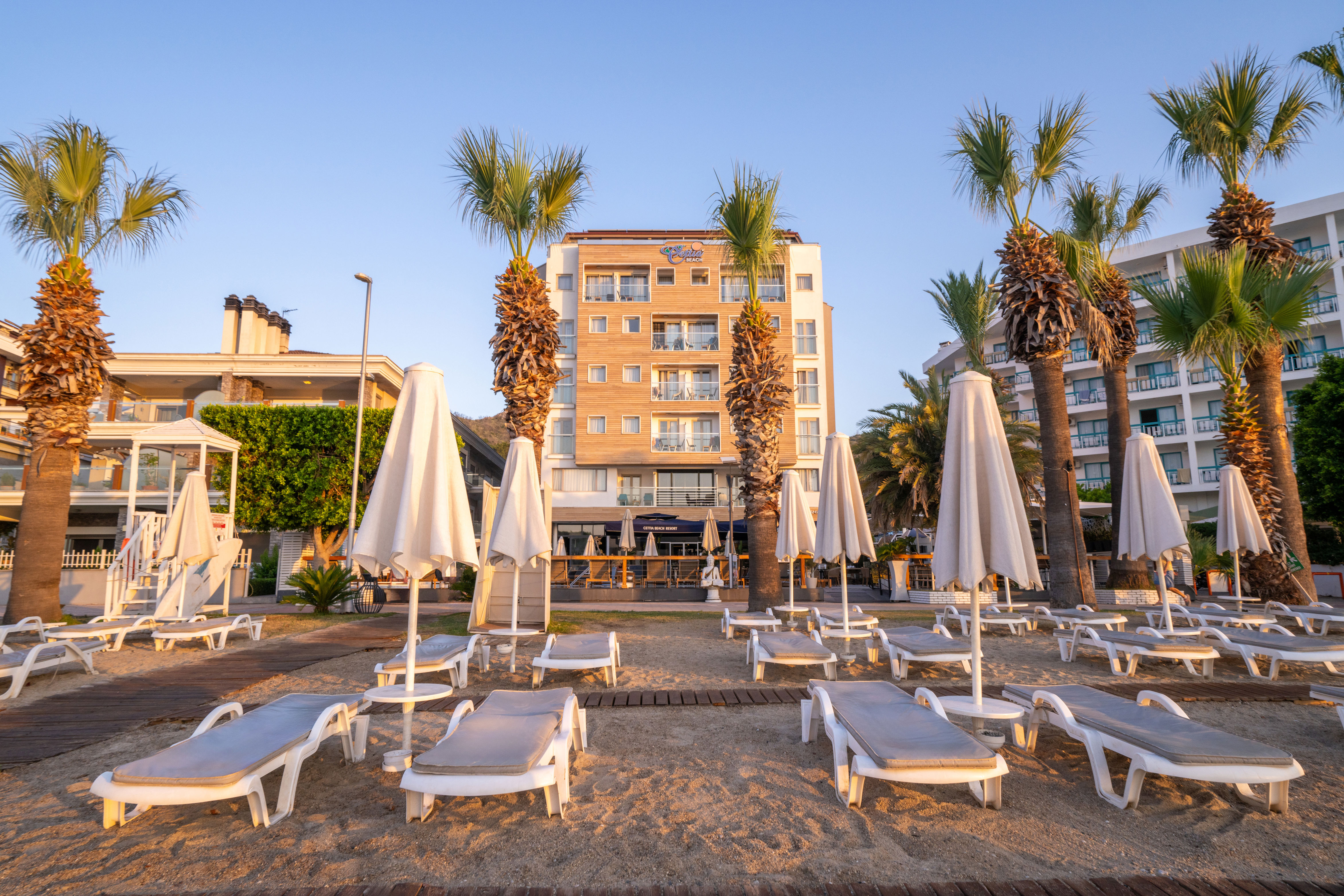 Cettia Beach