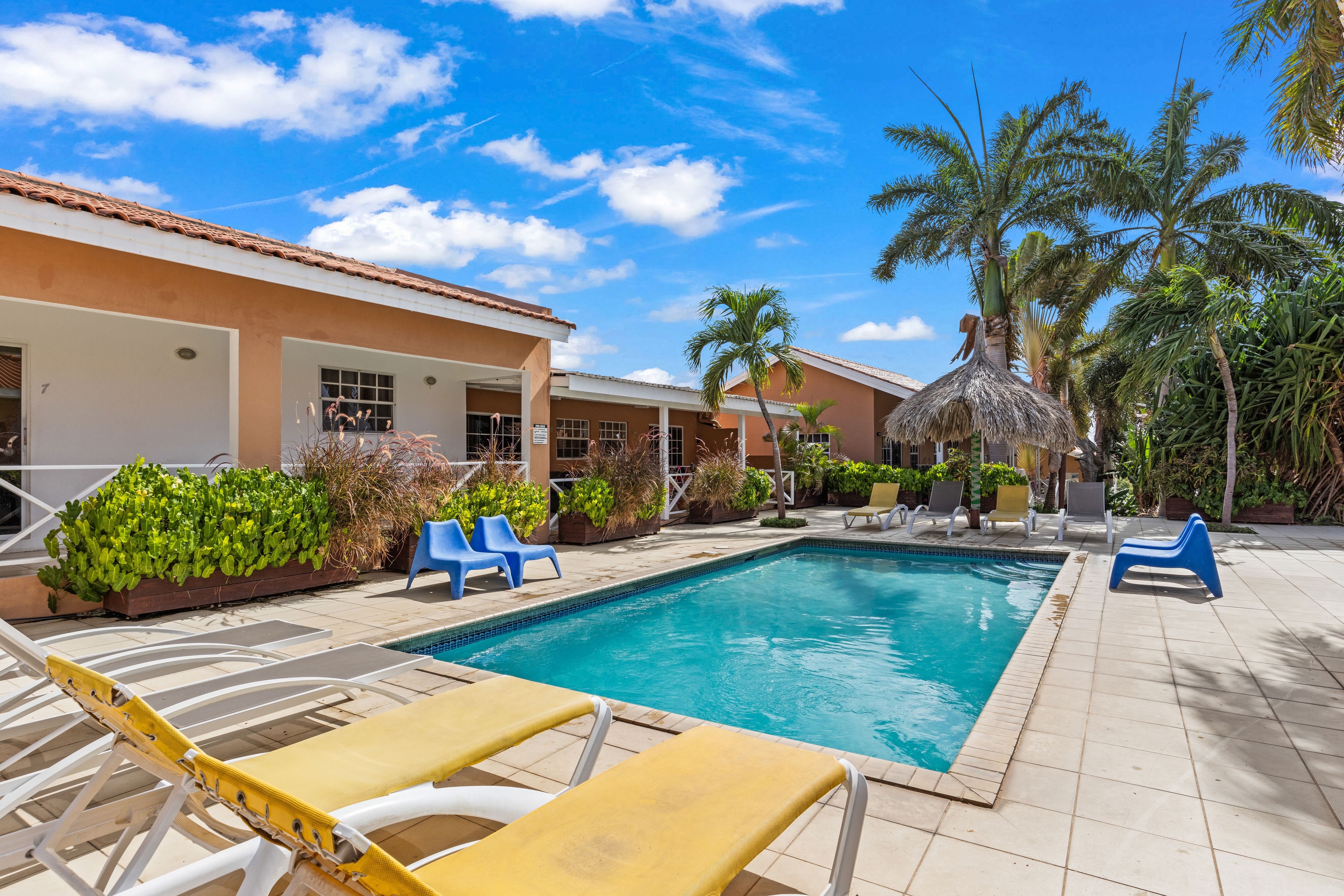 Curinjo Resort