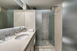 Amada Colossos Resort