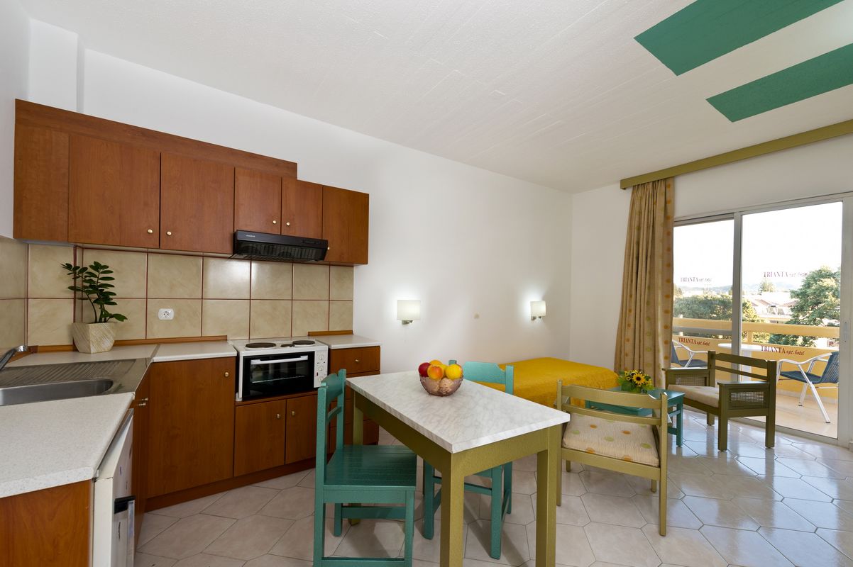 Trianta Hotel