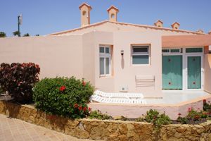 Castillo Playa Bungalows