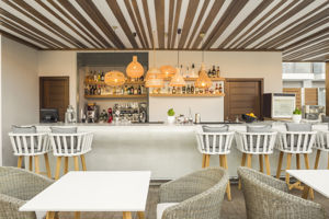 Poolbar @ Samian Mare