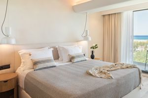 Erato Hotel