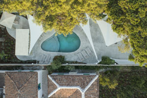 Erato Hotel