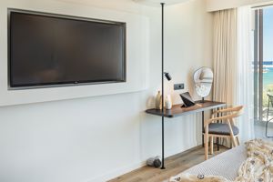 Erato Hotel