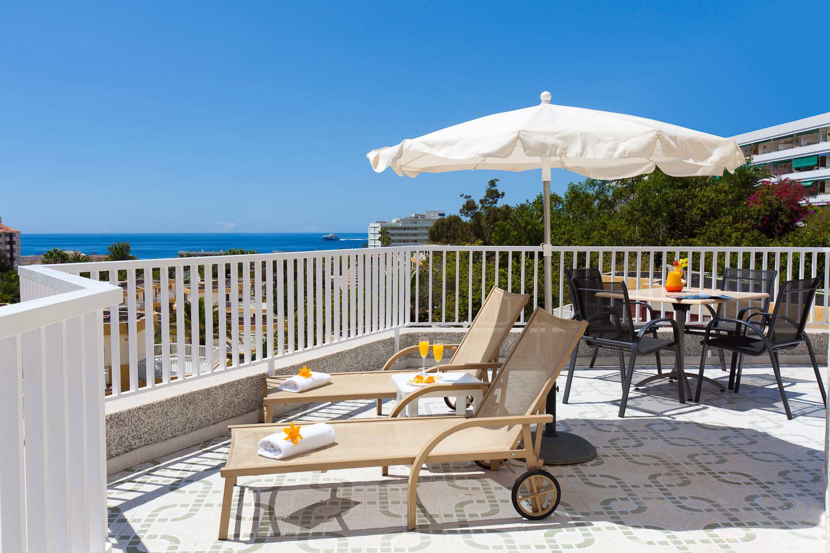Checkin Atlantida Bungalows