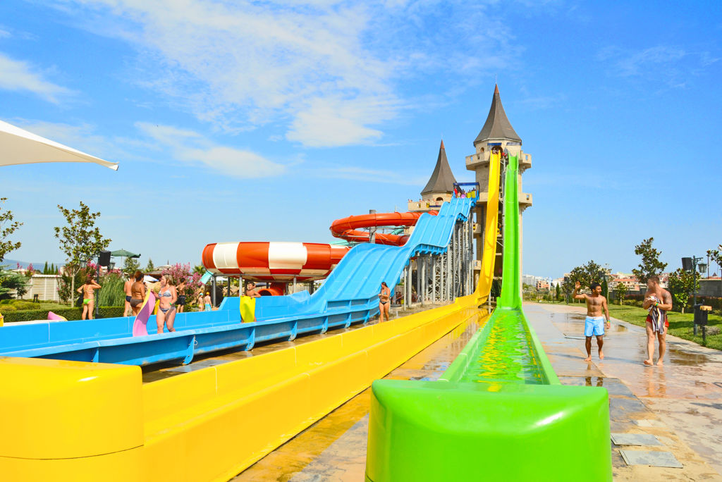 Aqua Paradise Resort