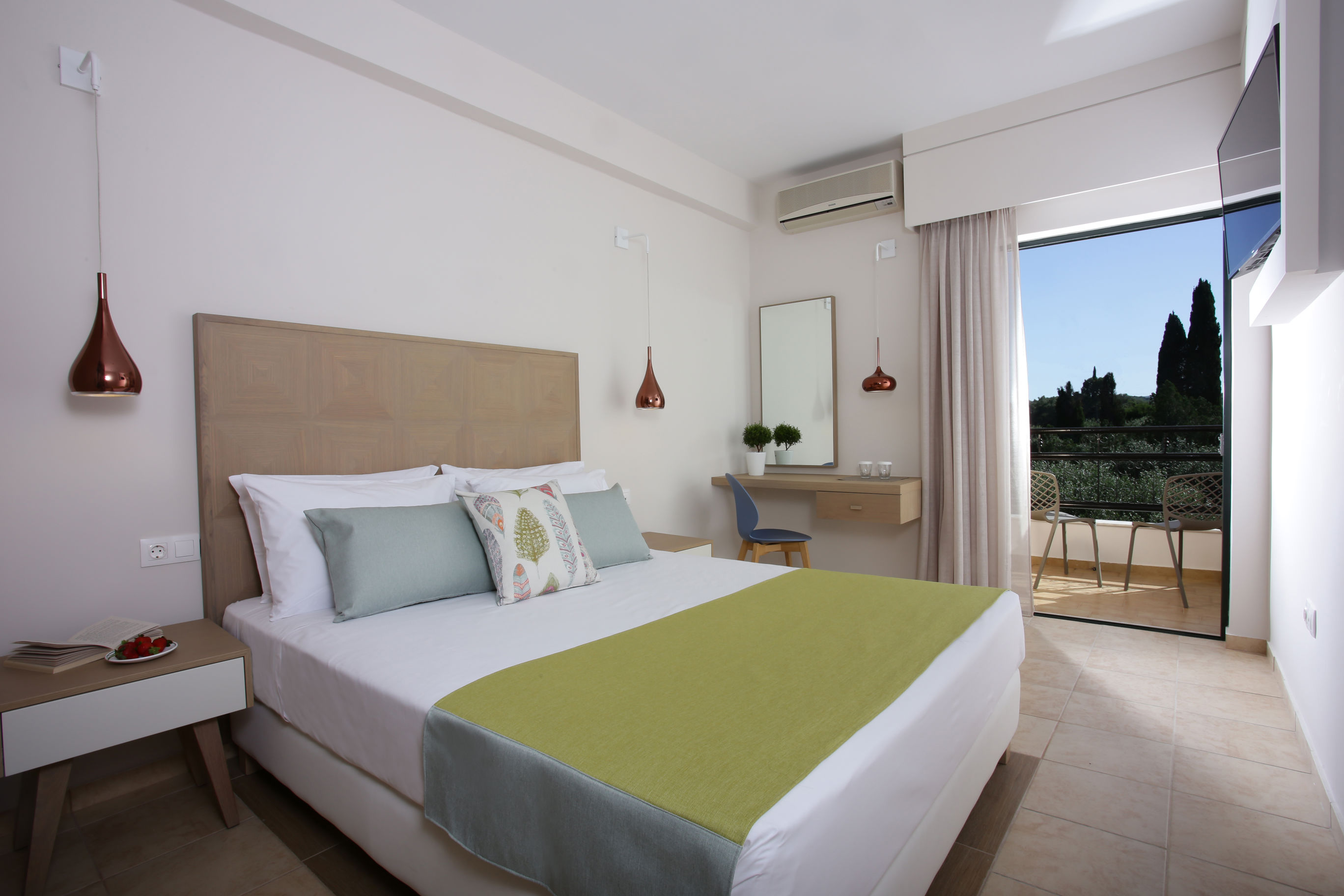 Paradise Hotel