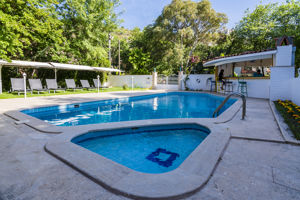 Calypso Cozy Hotel