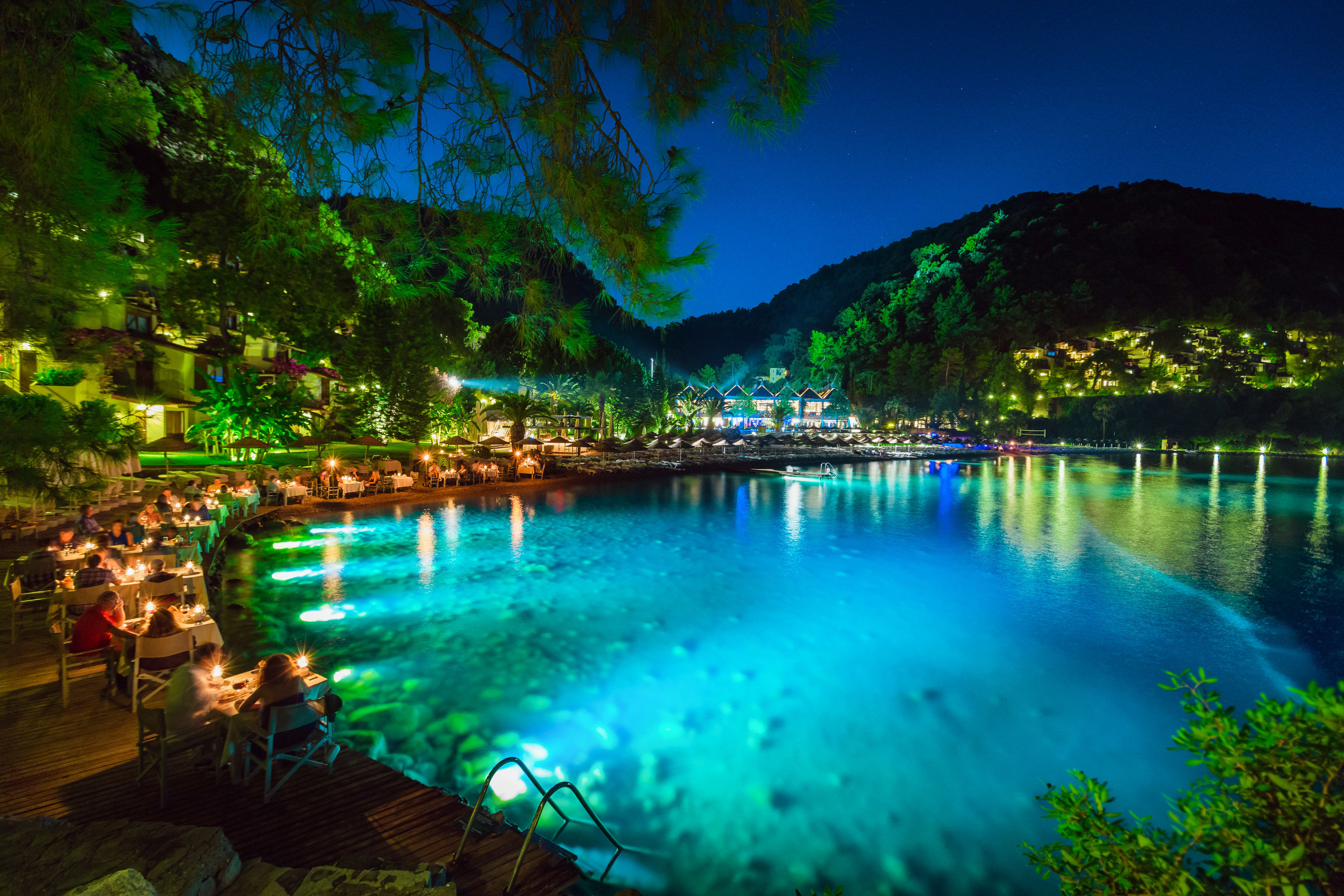 Hillside Beach Club