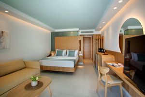 Woonvoorbeeld bungalow aan het strand met privé zwembad