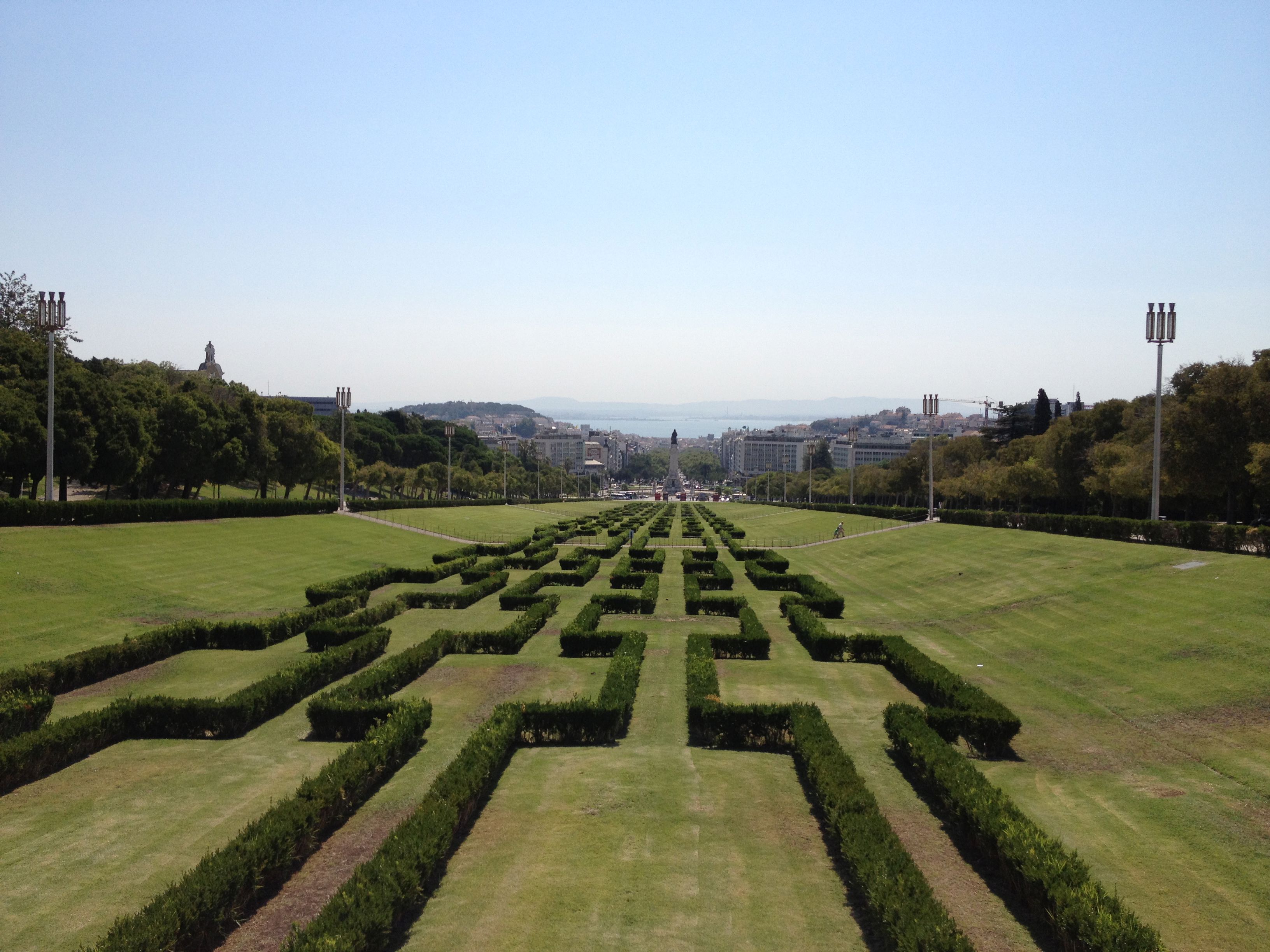 Fly & Drive Highlights of Portugal 3*
