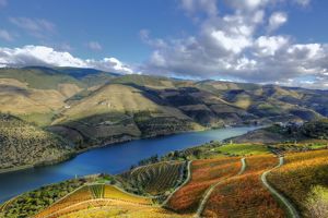 Fly & Drive Highlights of Portugal 4*